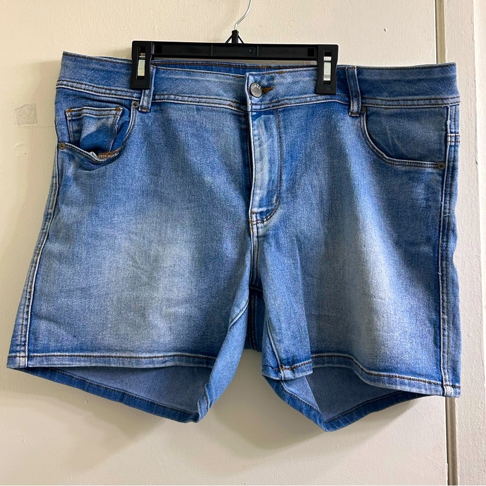 16 Rue 21 denim jean shorts